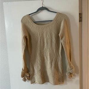 Women’s sweater